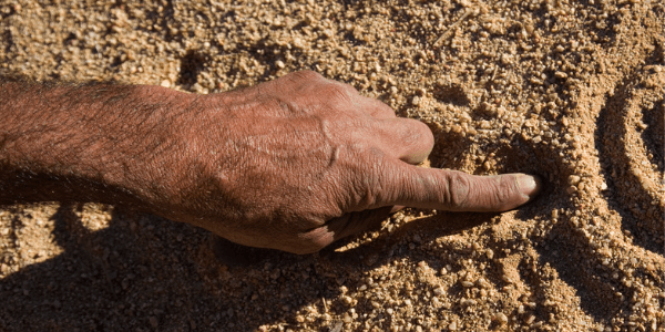 Two bursaries to advance your knowledge in Aboriginal and Torres Strait Islander eye health