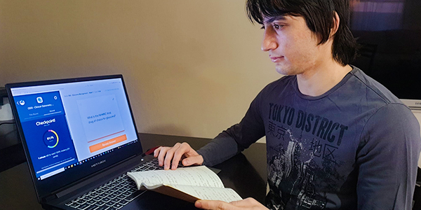 Interactive flashcards shared as a study aid among optometry students