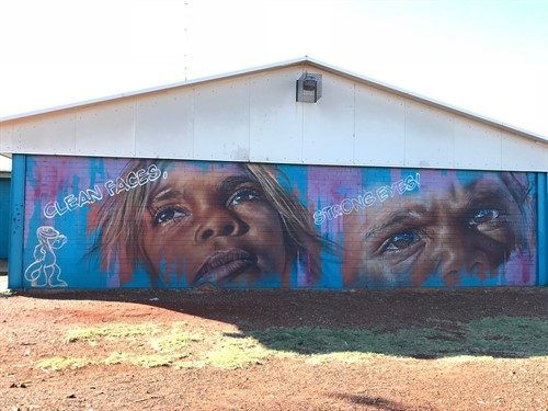 aboriginal eyes mural