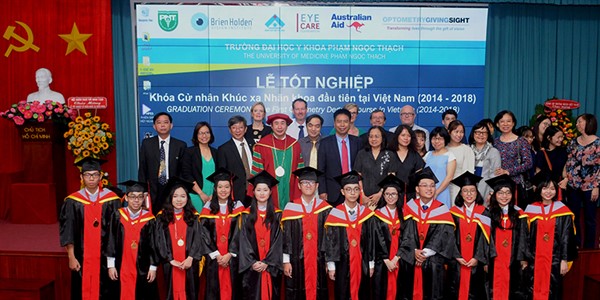 Sights set on Vietnam - Optometry Australia